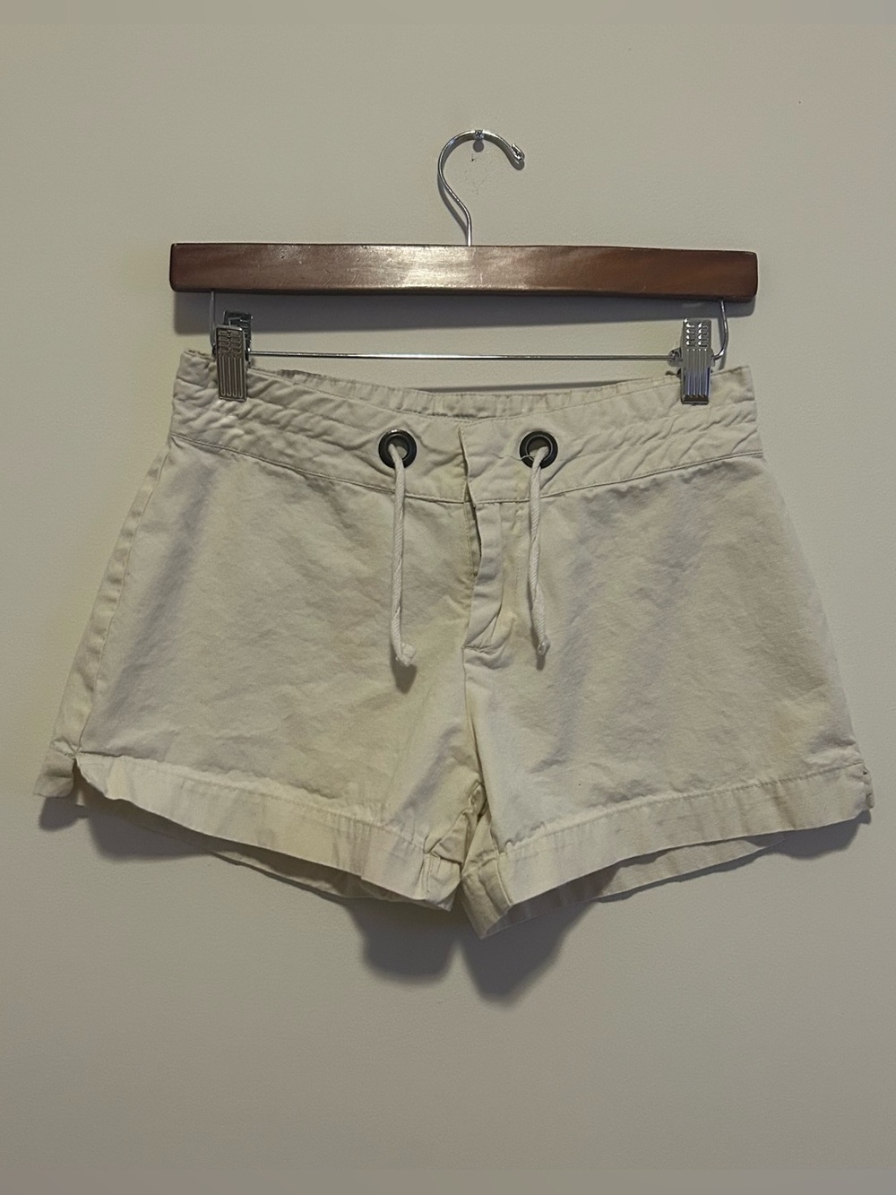 Steve & Barry's Cream Cotton Drawstring Relaxed Fit Shorts Womens 6